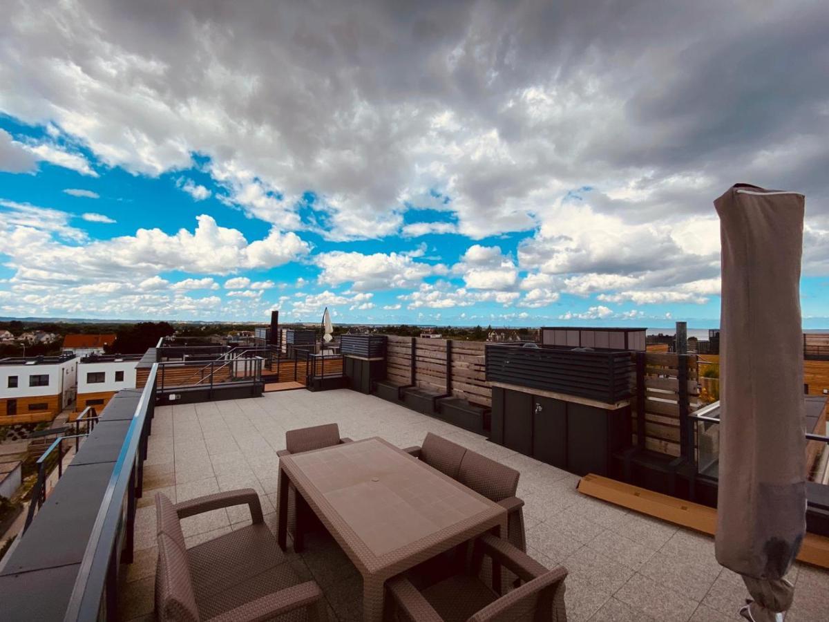 Mechelinki Apartament Lägenhet Exteriör bild